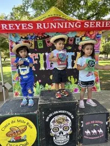 SANTA'S FUN RUN - BAKERSFIELD logo