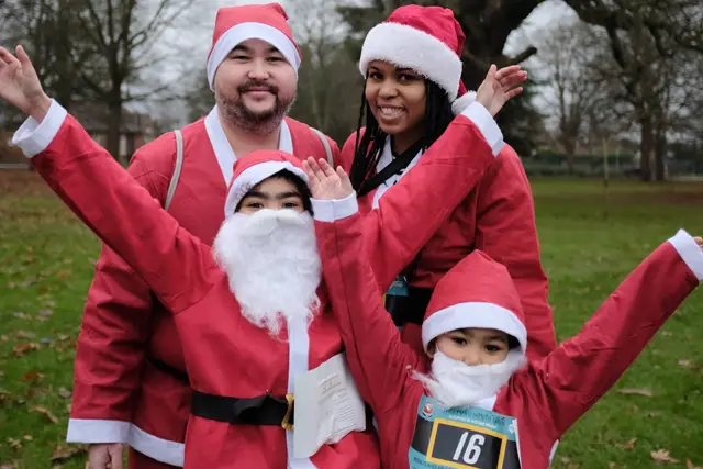 Watford Santa Dash logo