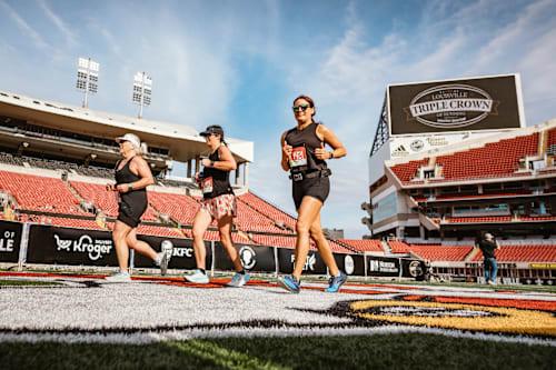 2027 University of Louisville 10 Mile® Logo