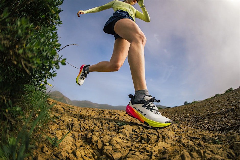Altra x Run4It x She Runs Free Logo