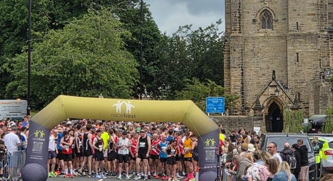 Bedale Bolt - Bedale 10K Logo