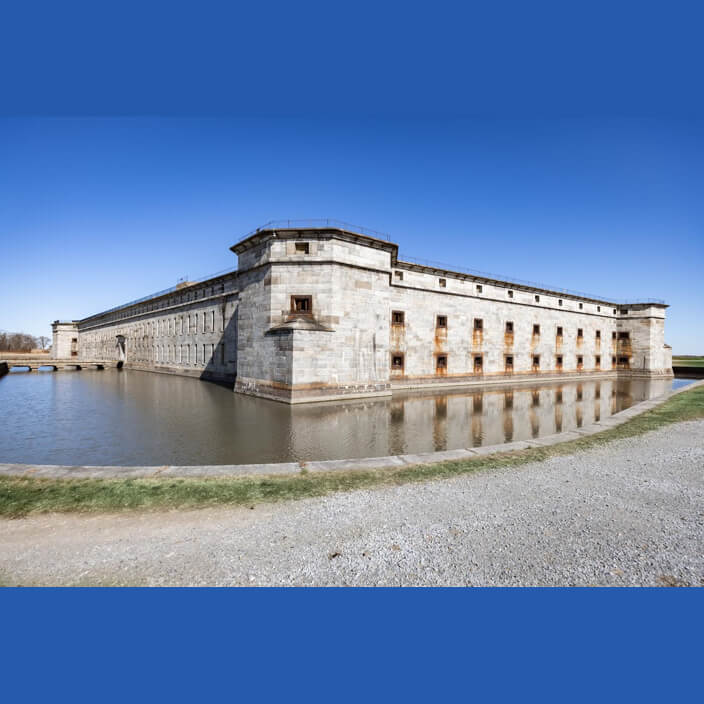 Charge the Fort 5k on Pea Patch Island Logo