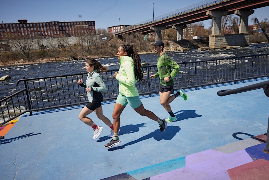 Darn Tough Shakeout Run Logo