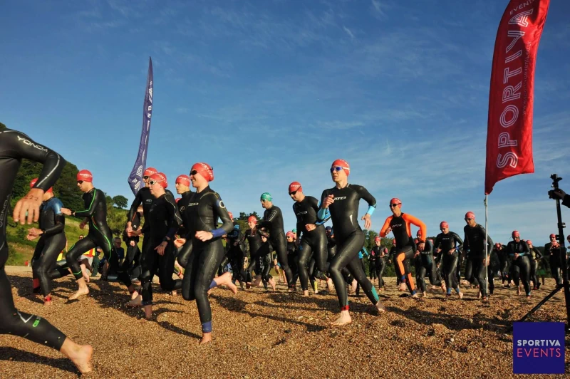 Dartmouth Triathlon Logo