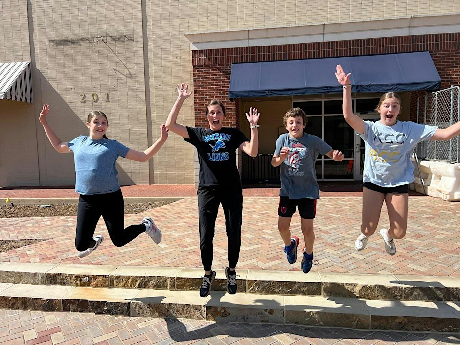 Dubuque Dash Scavenger Hunt Logo