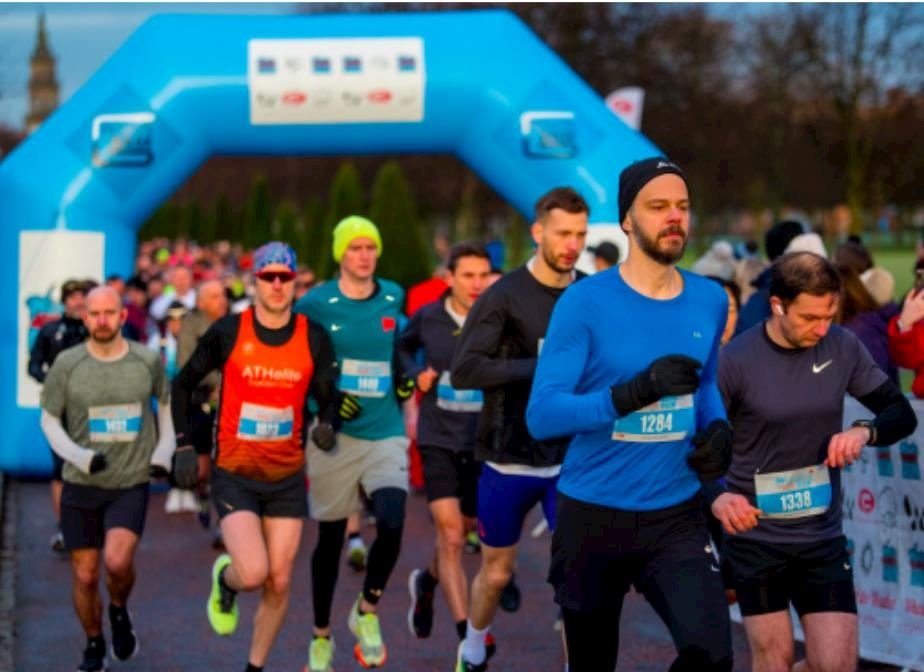 Edinburgh 5k, 10k and Half Marathon Winter Warmer Run Logo