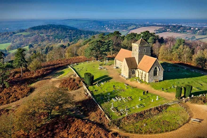 Farnham Pilgrim Marathon Logo