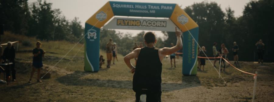 Flying Acorn Trail Run Logo