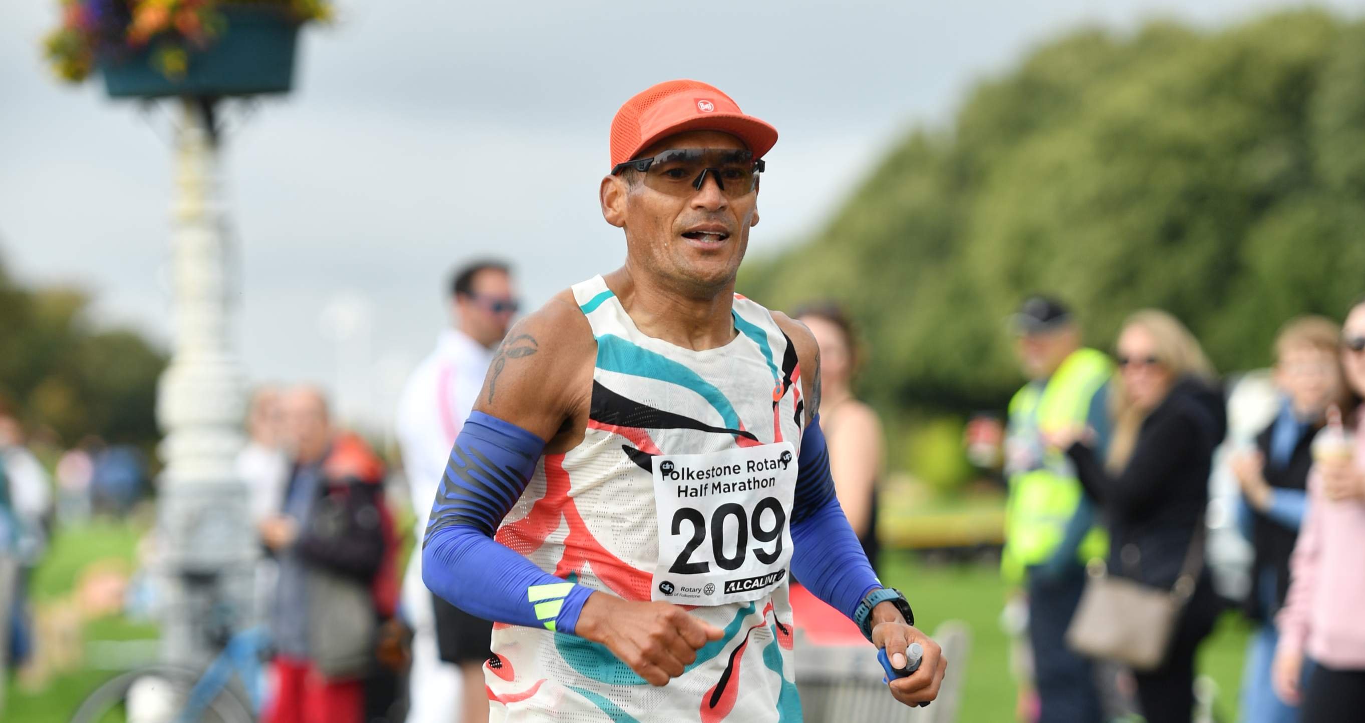 Folkestone Rotary Half Marathon Logo