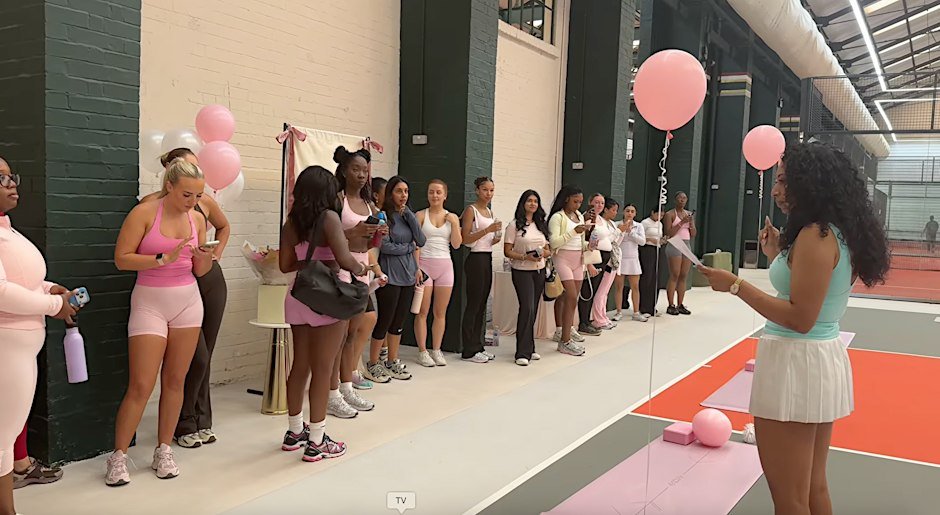 GIRLS LIKE ME RUN CLUB