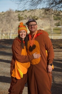 Glut 'N Strut Turkey Trot Logo