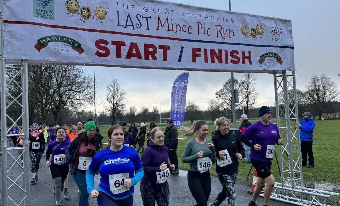 Great Perthshire Last Mince Pie Run Logo