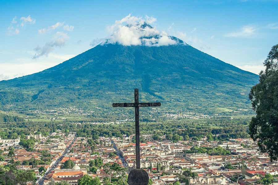 Guatemala Impact Marathon Logo