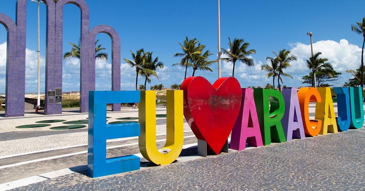 IRONMAN 70.3 Sergipe Logo