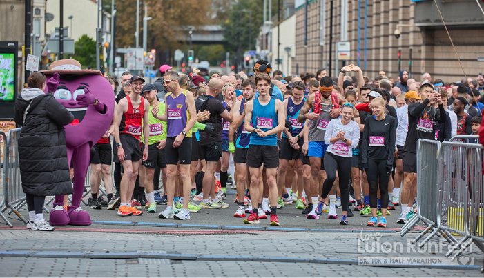 Love Luton RunFest - 5K, 10K & Half Marathon Logo