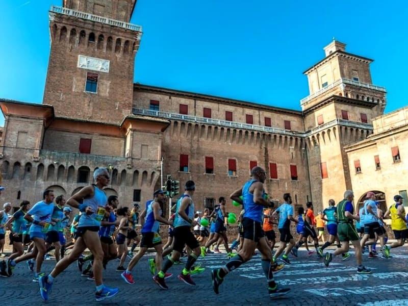 Marathon de Ferrara Logo