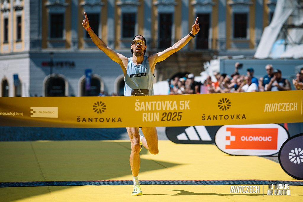 Mattoni Olomouc Half Marathon Logo