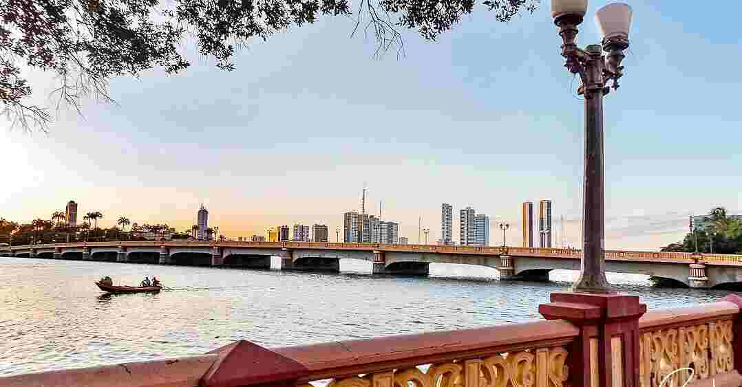 Meia Maratona do Recife Logo