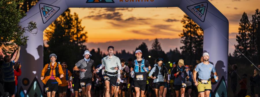 Oregon Cascades 100 Logo