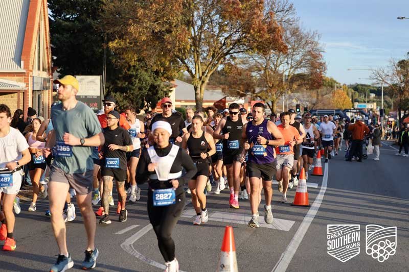 Richard Hamilton Wines McLaren Vale Marathon Logo
