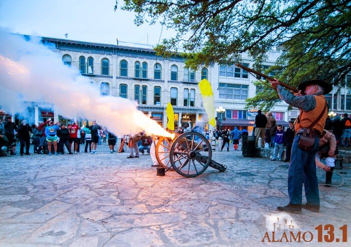 RUN THE ALAMO / 2027 Logo
