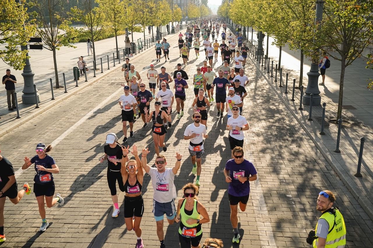 Swedbank Vilnius Marathon Logo