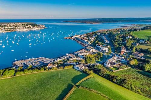Tarka Trail 50km, Marathon, Half, 10km & Colourburst Races Logo