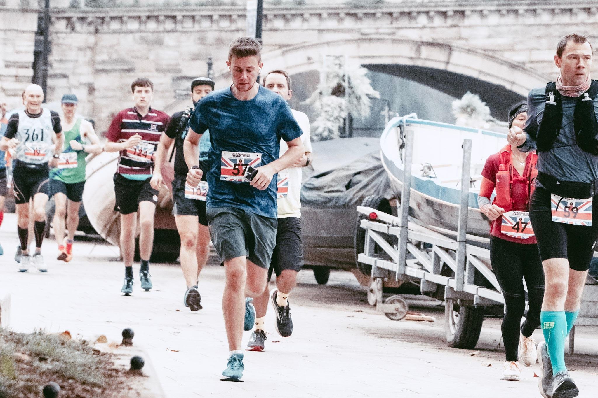 Thames Meander Autumn 10km, Half Marathon & Marathon Logo