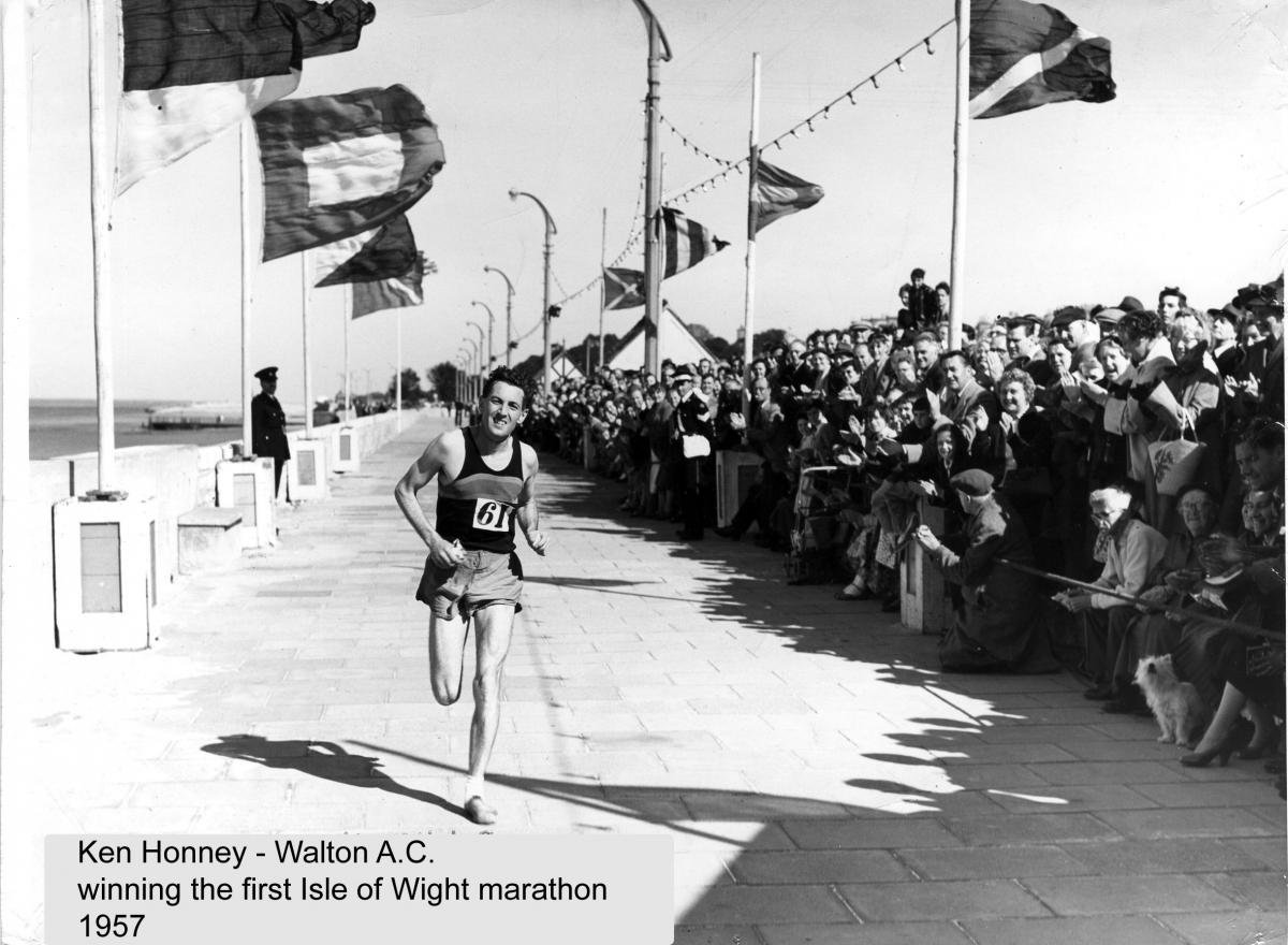 The Isle of Wight Marathon Logo