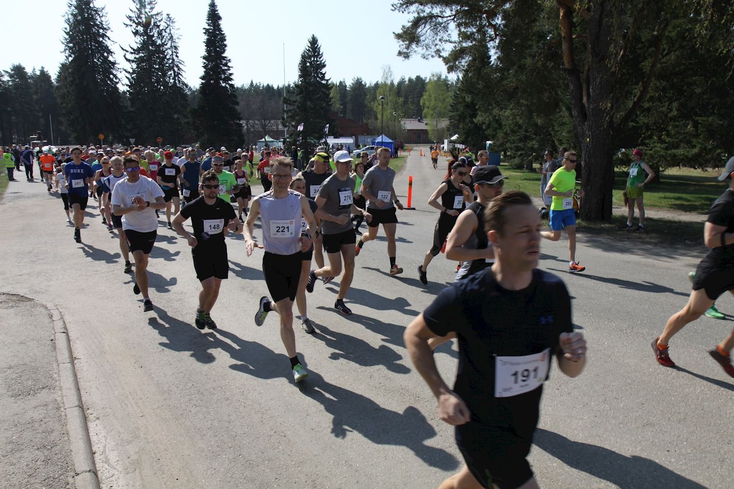 Tuusulanjärven Maraton Logo