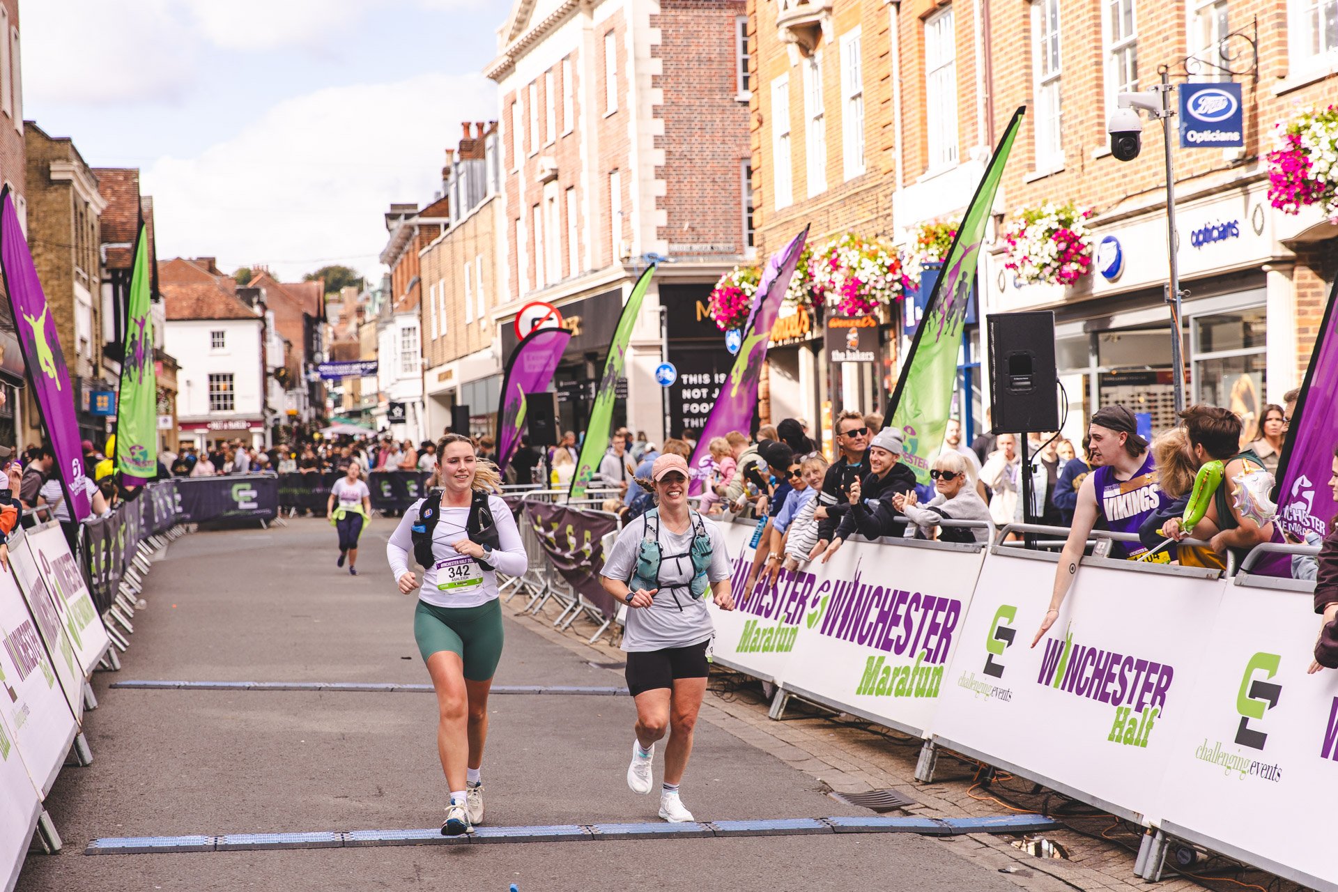 Winchester Half Marathon Logo