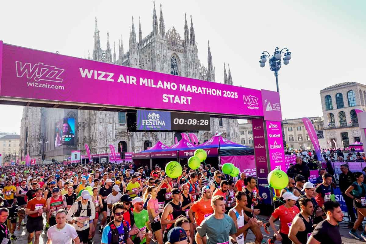 Wizz Air Milan Marathon Logo